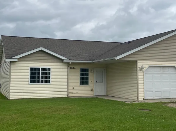 320A 2nd St NE, Bertha, MN 56437