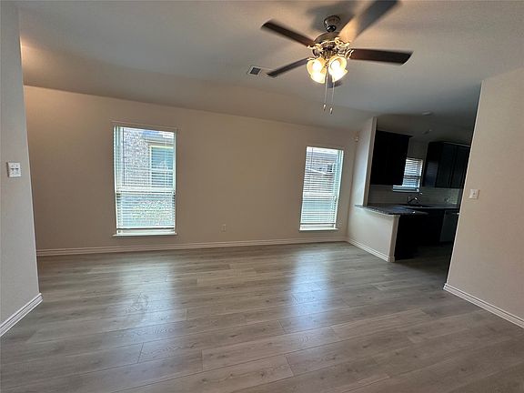 5th image of 2540 Pettus Dr