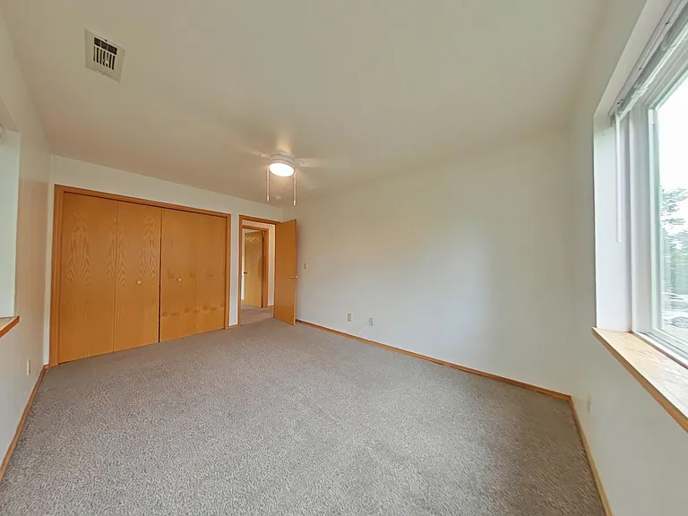 9 Michael Grove Ave — Photo 21