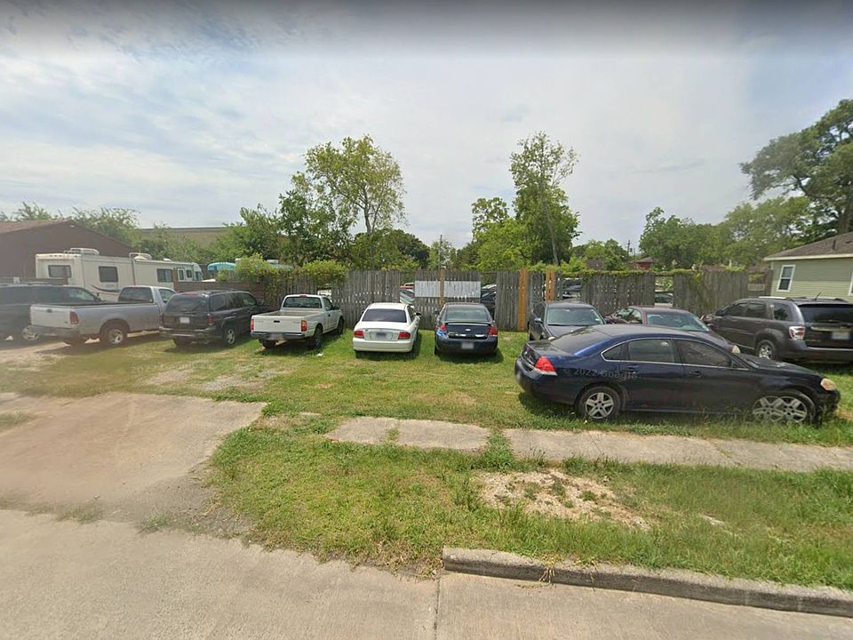 1st image of 2935 Corley St