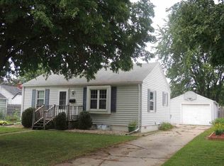 966 Liberty St, Green Bay, WI 54304