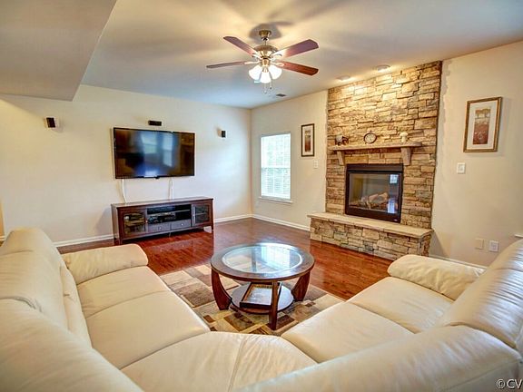 5th image of 11516 Sadler Walk Lane Gln