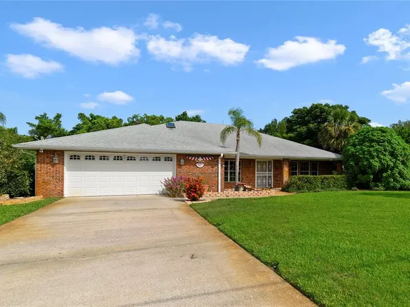 428 N Pine Meadow Dr, Debary, FL 32713