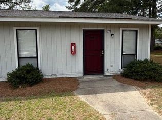 1772 Shirley Ct, Fayetteville, NC 28304