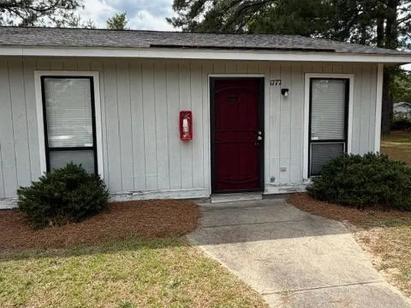1772 Shirley Ct, Fayetteville, NC 28304