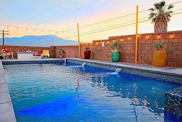12715 Casa Loma Rd — Photo 17