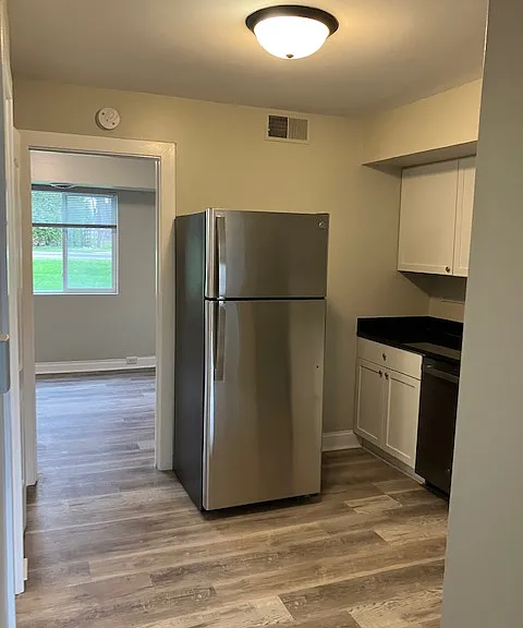 1105 Evans Ave #1C — Photo 3