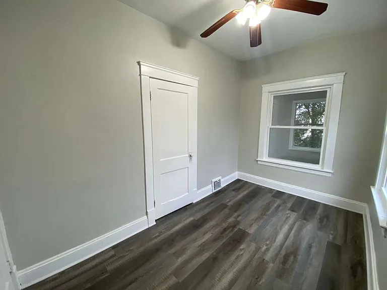 7918 Force Ave #2 — Photo 8