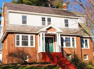 73 Commodore Rd, Worcester, MA 01602