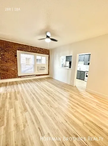 752 S Mariposa Ave #204 — Photo 1