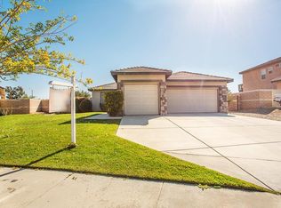 13845 Buttermilk Rd, Victorville, CA 92392