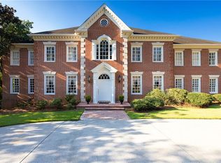 1696 W Wesley Rd NW, Atlanta, GA 30327