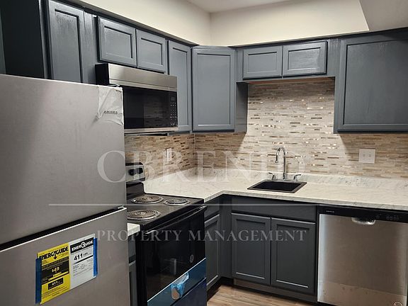 3rd image of 2114 E Broadway Ave #2