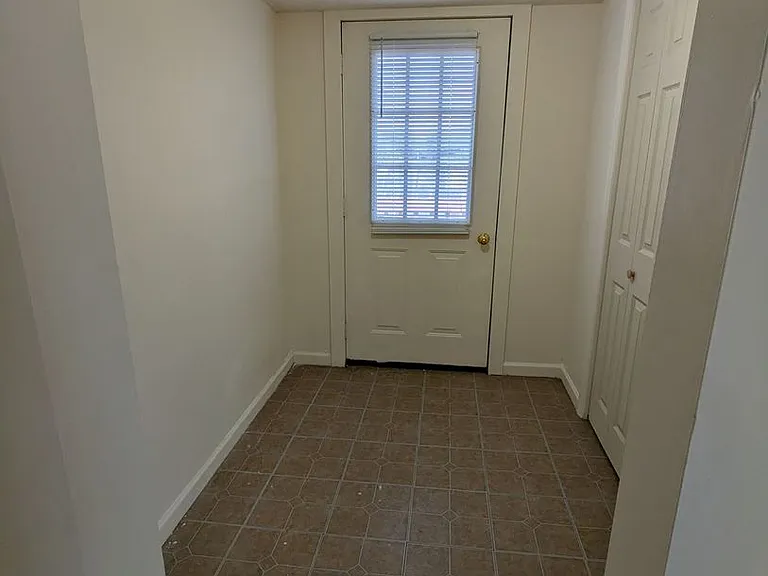 351 Eagle School Rd — Photo 7