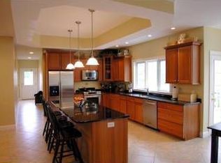 6 Shaunna Ln, Amherst, NH 03031