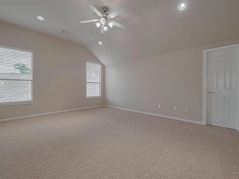 15 Wenoah Pl — Photo 25