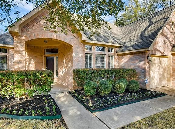 2nd image of 3208 Ash Glen Ln
