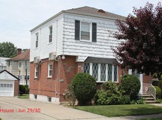 3212 147th Pl, Flushing, NY 11354