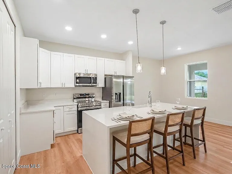 1041 Wesberry St SE — Photo 10
