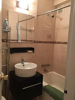 Sold by AAA Young Shuen Realty Inc. | media 6