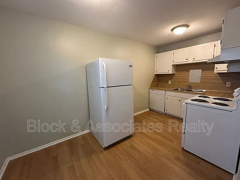 3816H W Country Club Rd — Photo 6