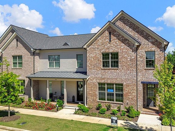 Exterior front 4