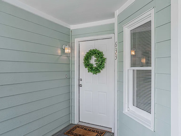 1850 Atlantic Dr #633 — Photo 2