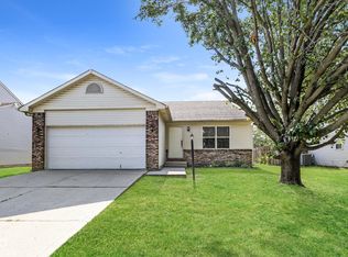 3954 Waterfield Dr, Indianapolis, IN 46235