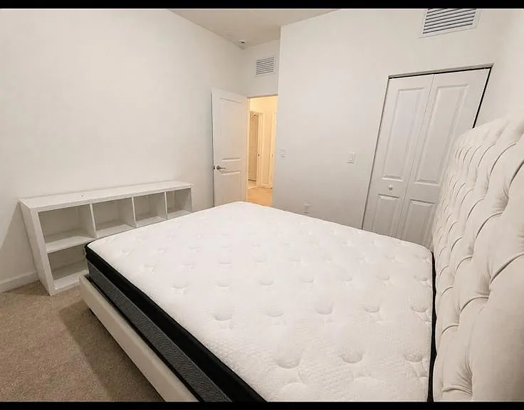 126 SE 11th Ct — Photo 9