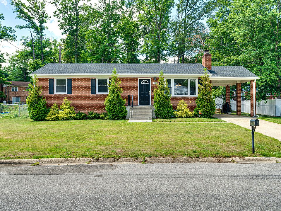 1st image of 7905 Elmwood Ln
