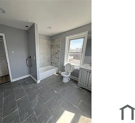 3rd image of 801 N Preston St #2