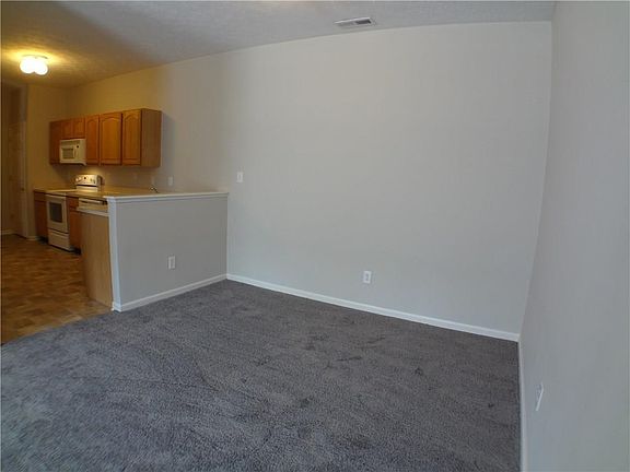 4th image of 13266 Komatite Way Unit 300