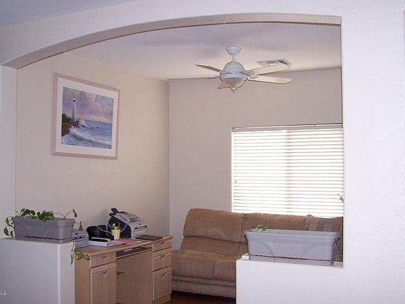 4th image of 2833 N 63rd Dr