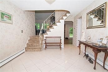 2nd image of 1 Westfield Dr