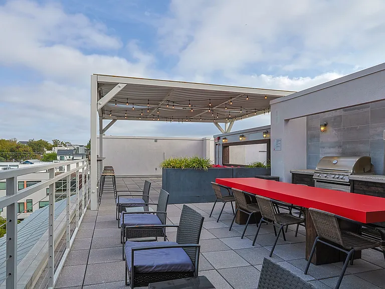 7East — Photo 15