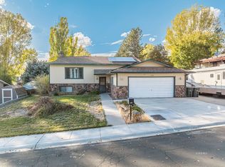 3135 Scenic View Dr, Elko, NV 89801