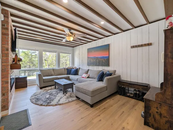 4 Lower Highlands Road #G, Dover, VT 05356