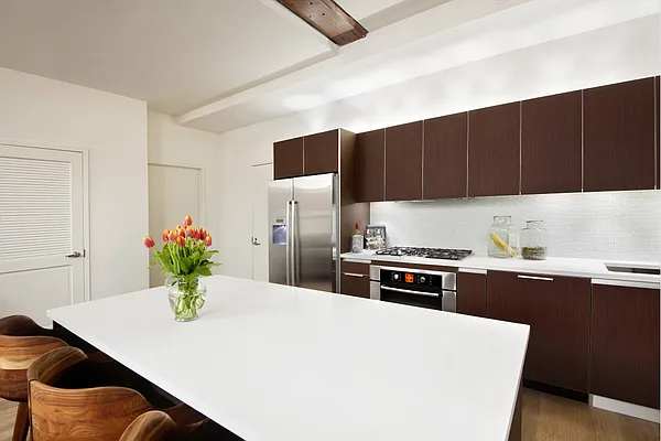 Sold by Stribling | media 10