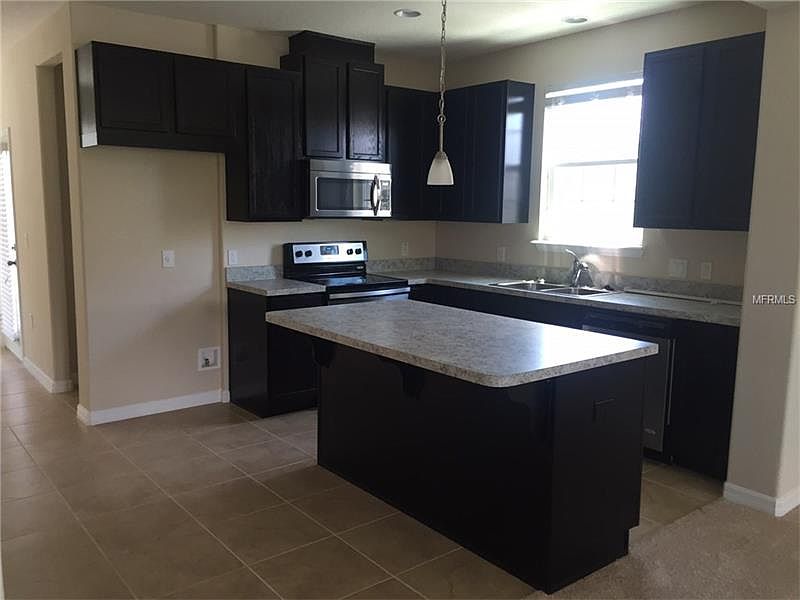 2nd image of 1031 Cedar Bay Ln