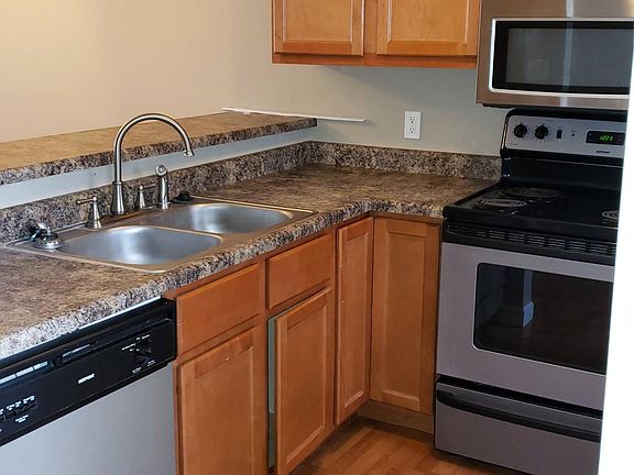2nd image of 108 W Zupan St APT 1