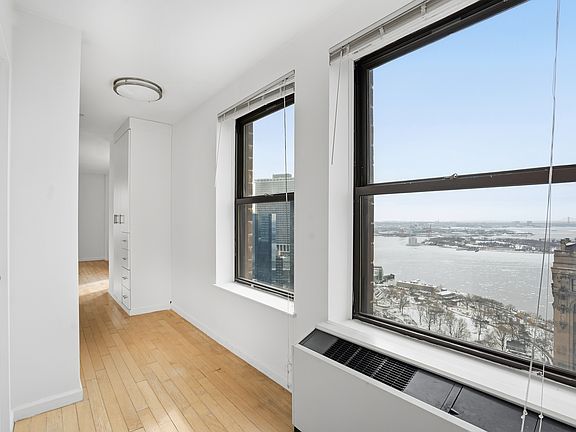 4th image of 20 West St APT 38E
