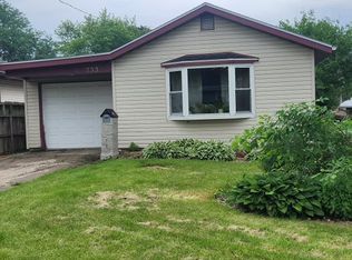 733 Christianson Ave, Madison, WI 53714