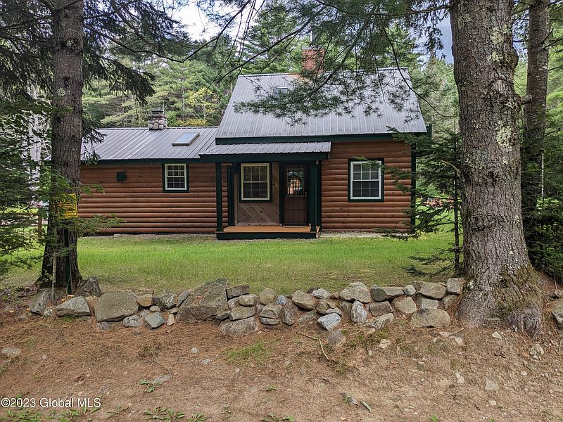 2nd image of 205 Tannery Road
