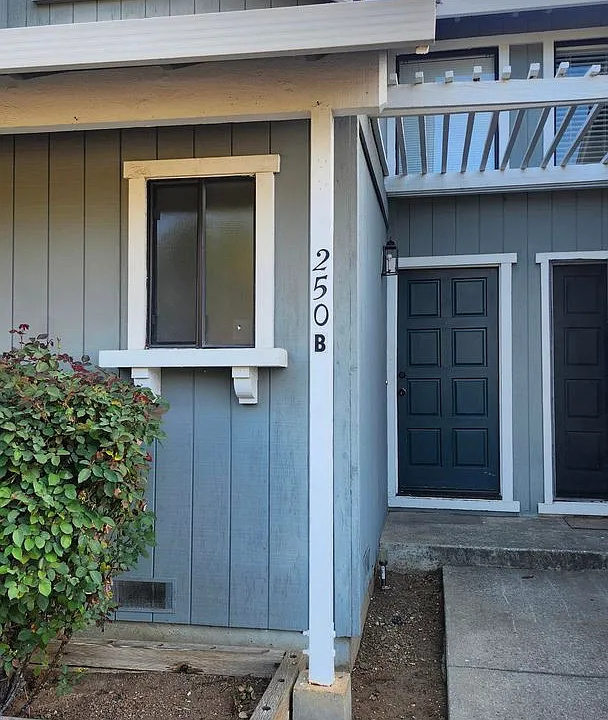 250 W Dunne Ave