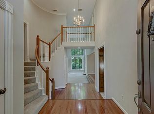 11 E Sunlit Forest Dr, Spring, TX 77381