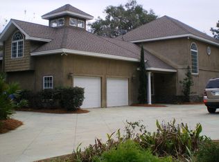 298 N Harrington Rd, Saint Simons Island, GA 31522