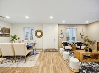 105 Acamar, Irvine, CA 92618