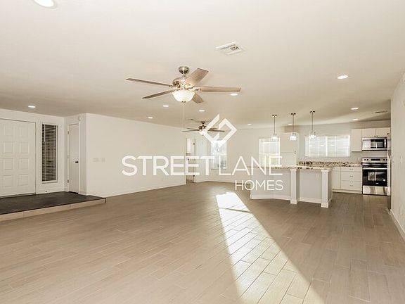 3rd image of 8102 W Corrine Dr
