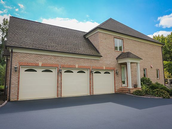 4th image of 93 Ivy Creek Ln
