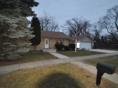 3 Ridge Rd, Lemont, IL, 60439
